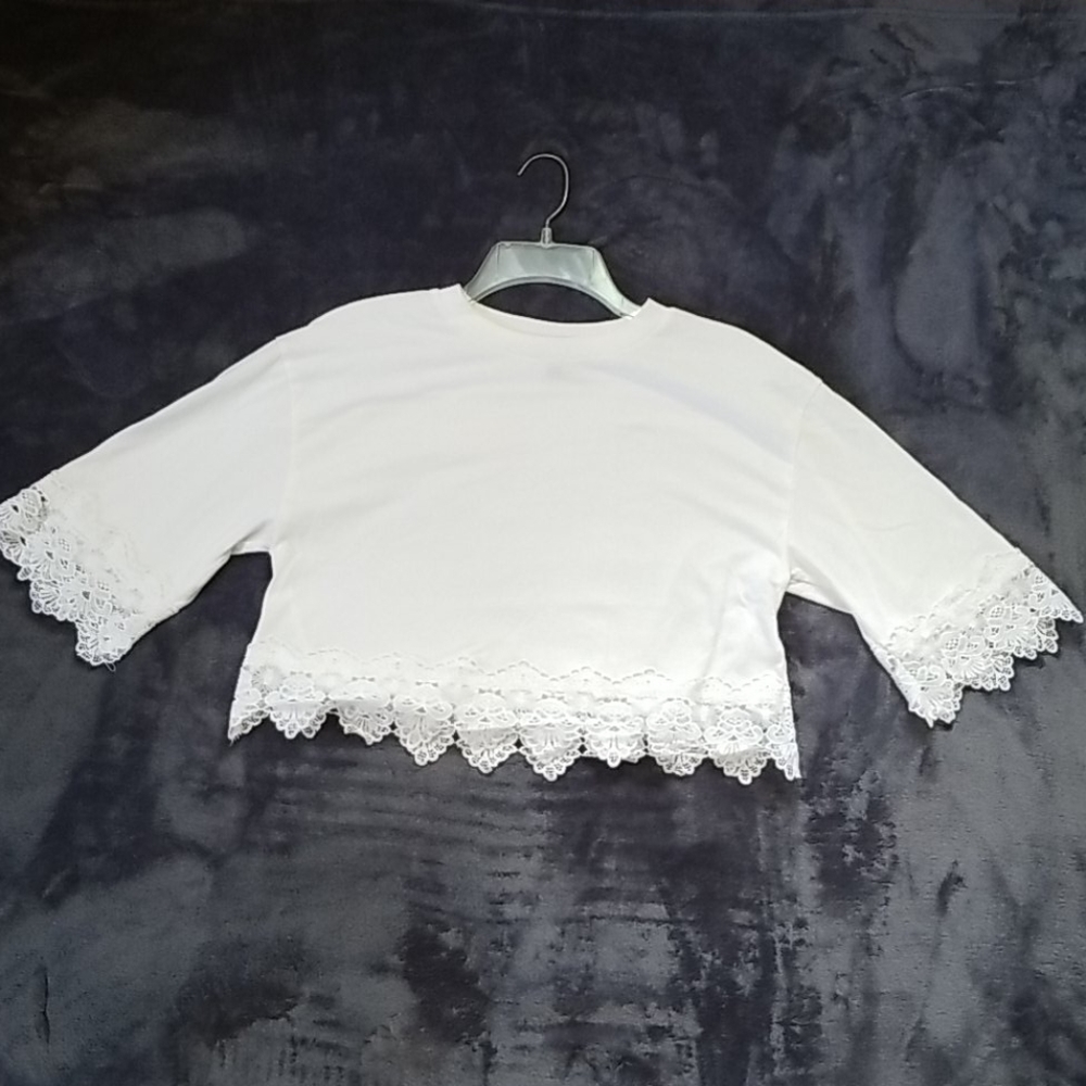 cropped white shirt